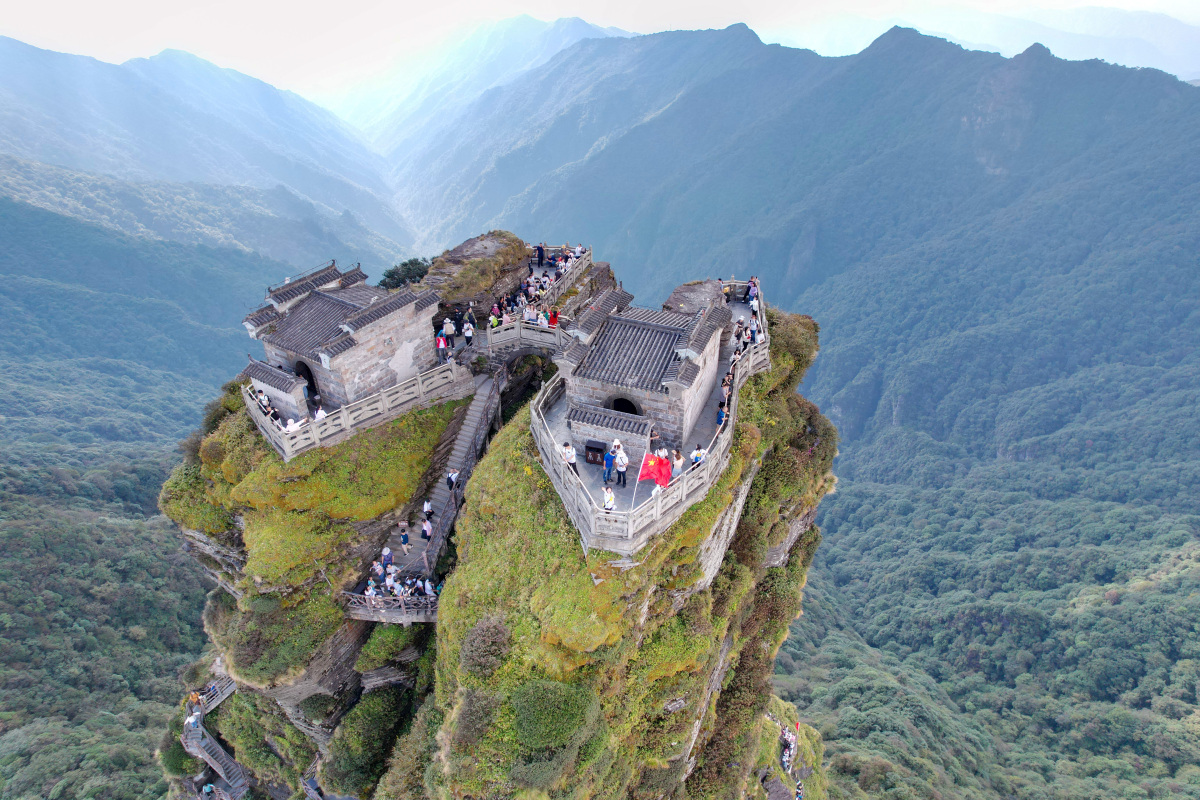 十堰武当山风景区,仙风道骨的江湖传说