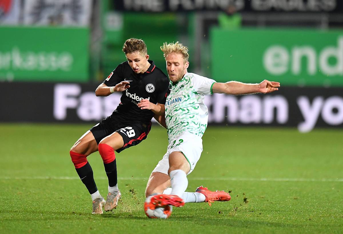 解决'AttributeError: 'NoneType' object has no attribute 'tobytes'' 错误