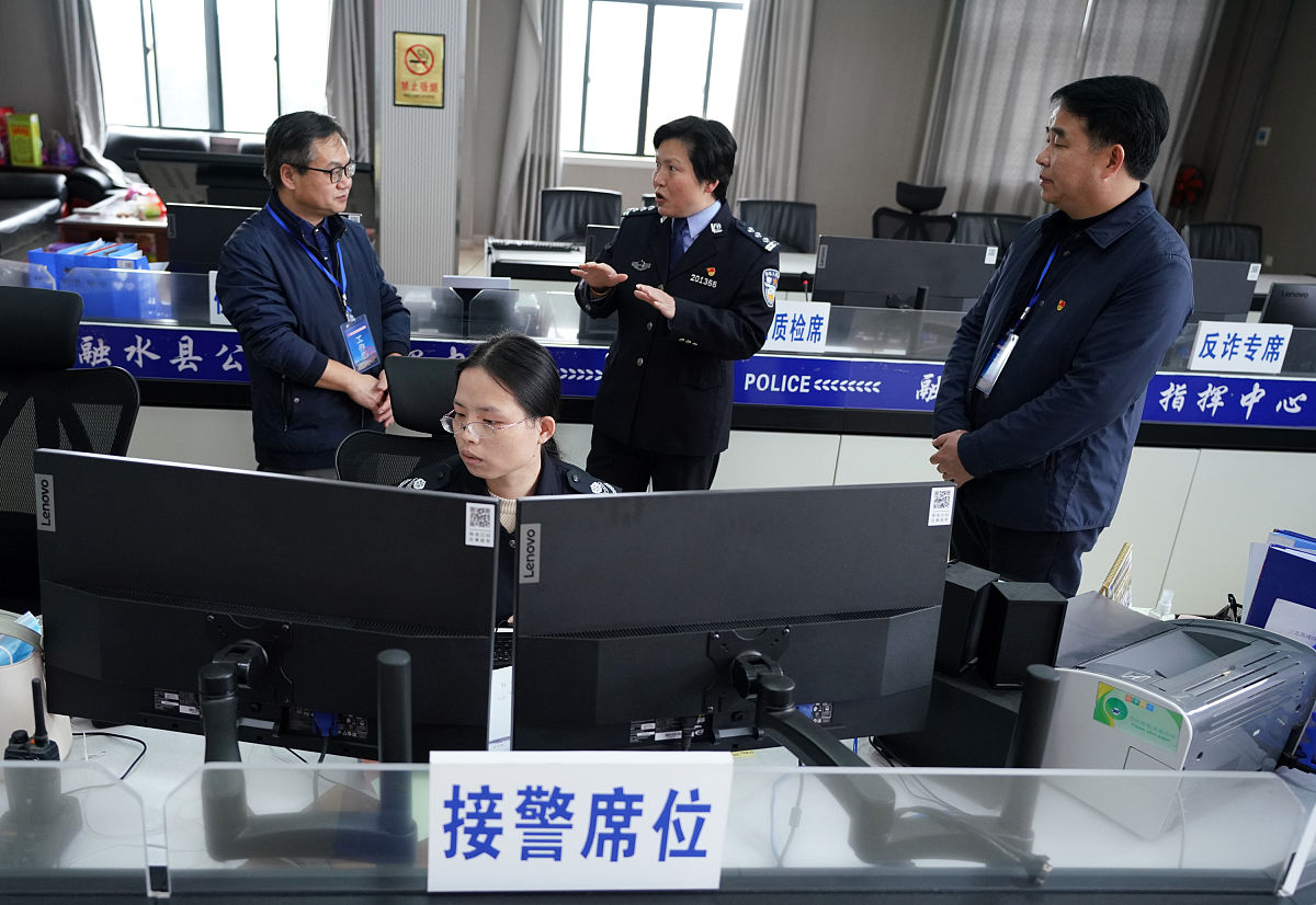 课题要求【自己紹介】印象に残る自己紹介をお願いします。どんなことでも結構です。できれば自己アピールを兼ねた内容でお願いします。