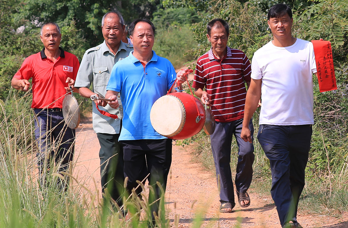 笋叶村村支书叫什么回答加拓展。