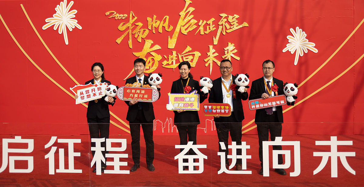 成都卫校3+2五年制大专：全面提升，开启美好未来