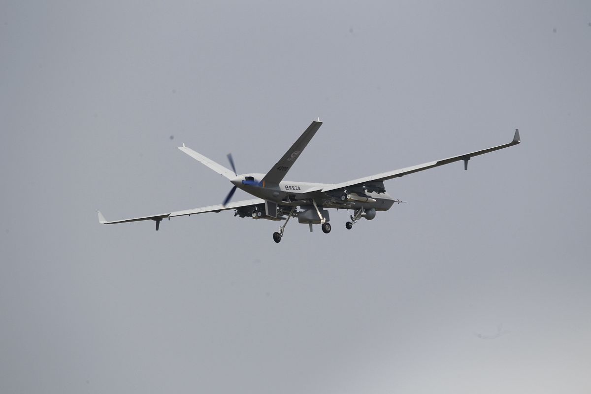 20kg无人机续航时间优化：翼型、翼展及其他参数详解