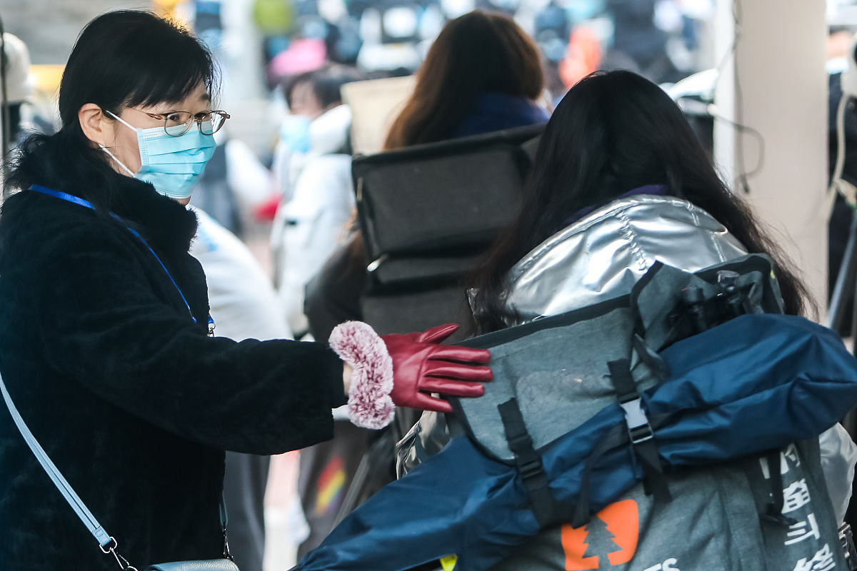 软件投标过程中 超标方要求提供产品安全性承诺书请写一份承诺书