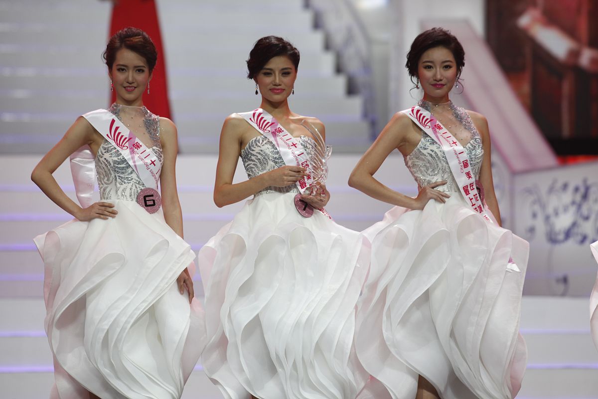 2014年12月14日,广东广州,第21届美在花城新星大赛举行.