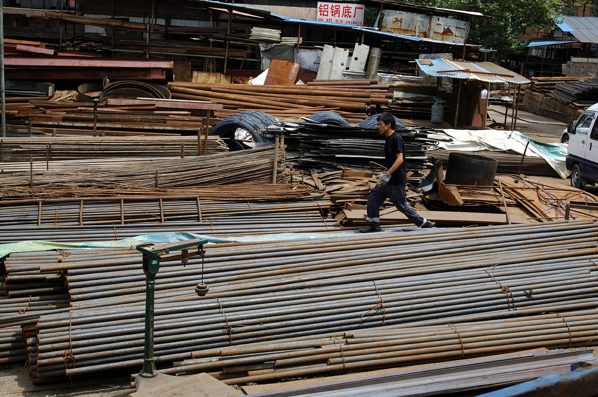 我需要长度为169米钢筋442支355米钢筋10支33米钢筋54支31米钢筋162支29米162支27米钢筋54支。原材料钢筋是12m钢筋。请问如何切断加工可以得到废料最少？