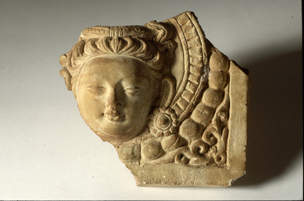 晚清仿唐代石灰岩雕：文化与艺术的传承