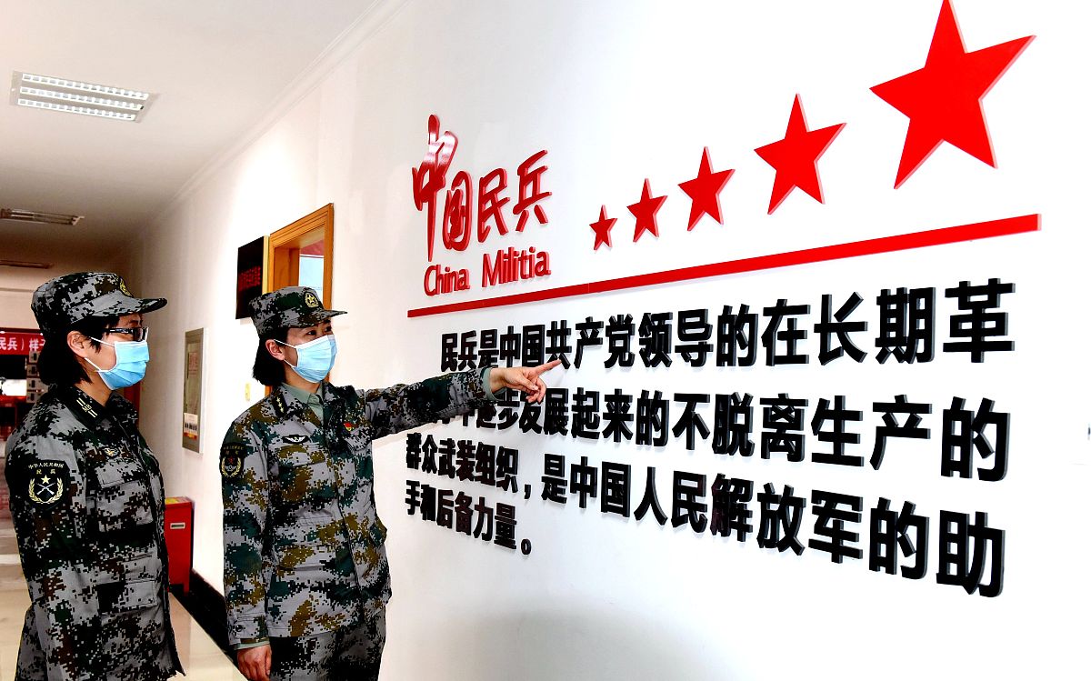 围绕人才培养、军工文化、家国情怀等撰写论文五大攻坚战中核心问题、关键短板、重大差距深入思考、主动调研、积极谋划提出政策性或技术性的建议。长度控制在4000字以内