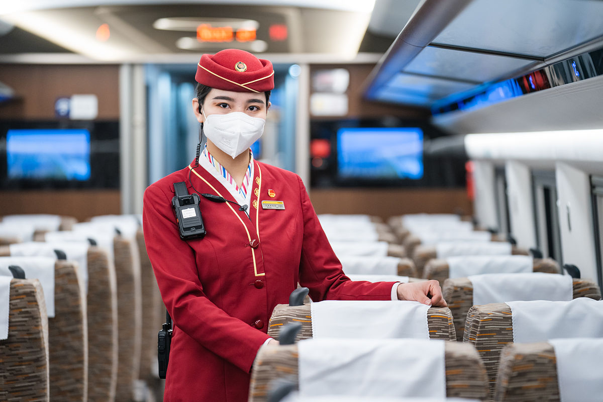 高速铁路客运乘务专业与国外邮轮乘务的区别