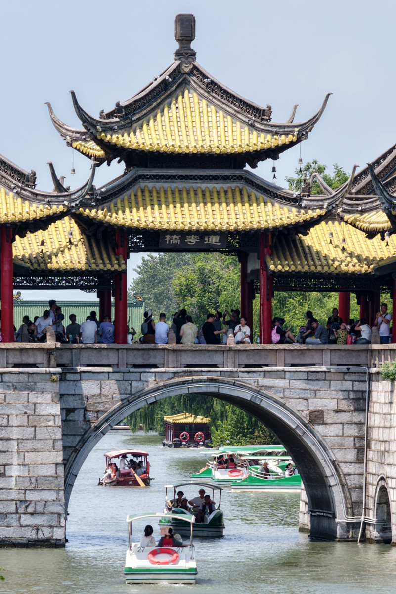 苏杭旅游攻略：详细行程安排，景点美食住宿购物指南