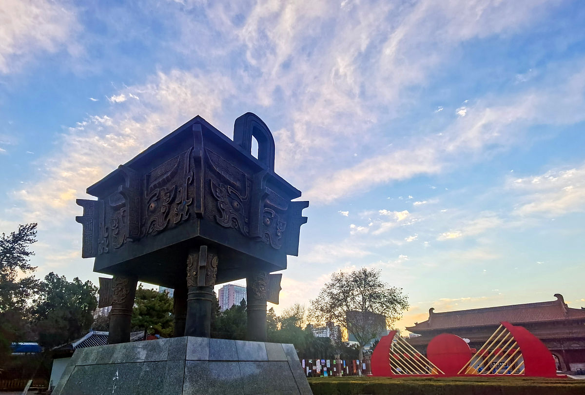 洛阳市推动工业旅游的简介