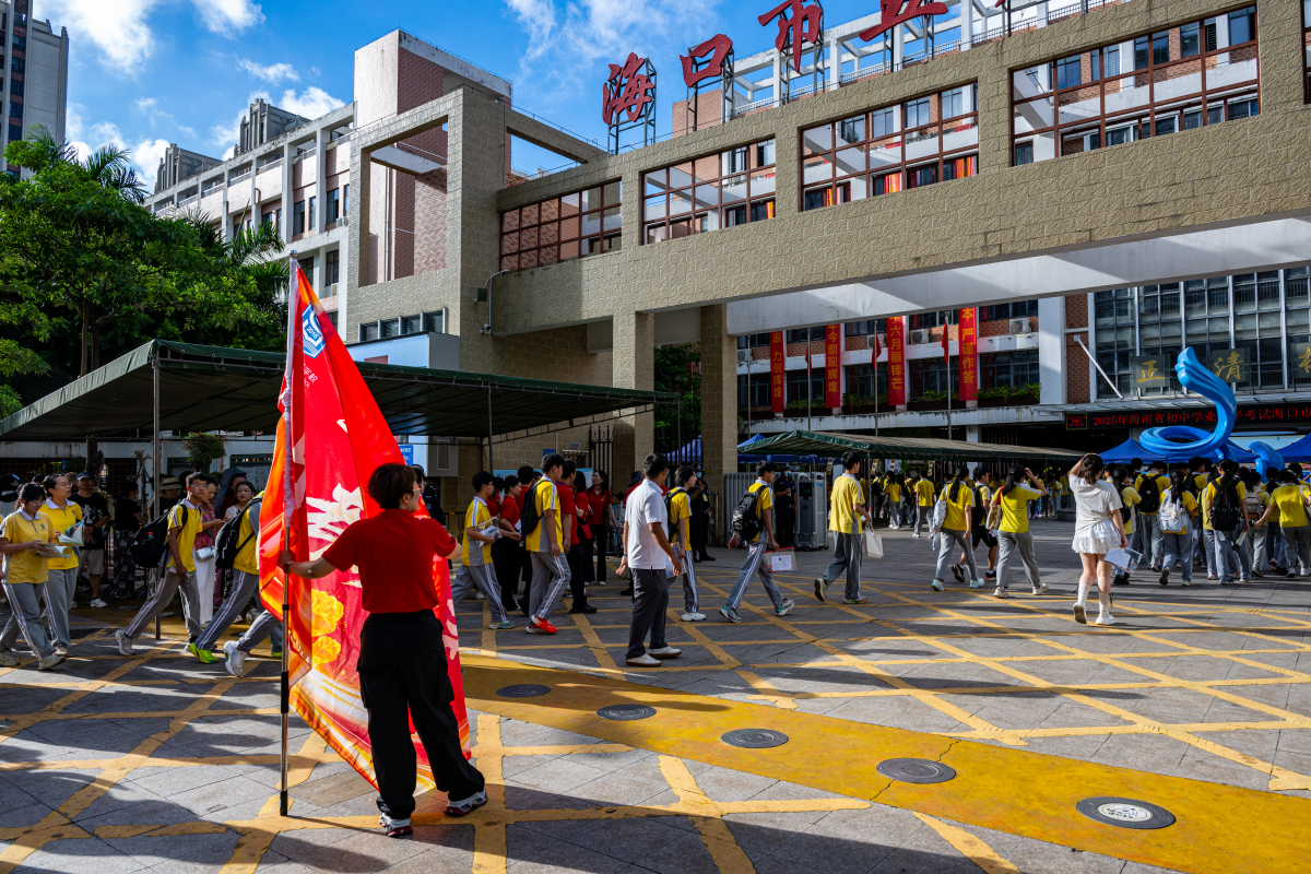 1 华附奥班2 天河外国语学校公办3 天省实验学校民办4 华附初中部公办5 广州中学公办6 汇景实验学校公办7 执信中学天河校区公办8 113中学公办我需要这些学校的特色