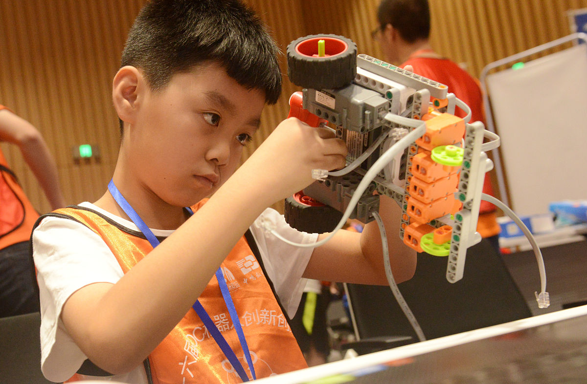 校企“双导师”制助力毕业设计：对接企业需求，提升实践价值