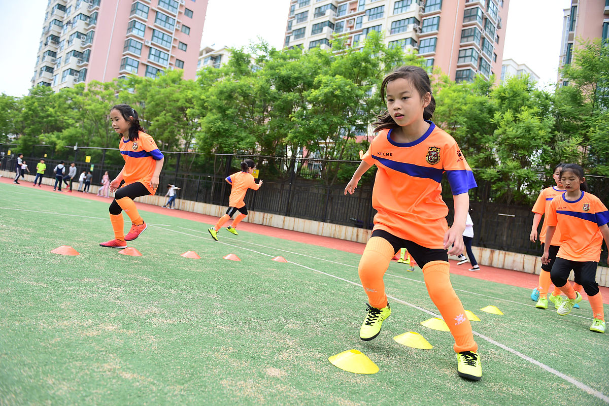 怎么判断自己有没有运动天赋 用300字描述