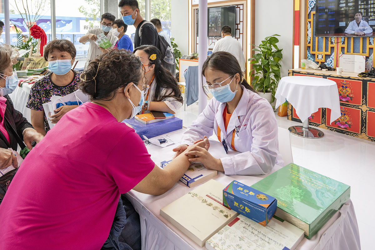 郑州测绘学校2023年招生条件及专业人数怎么样