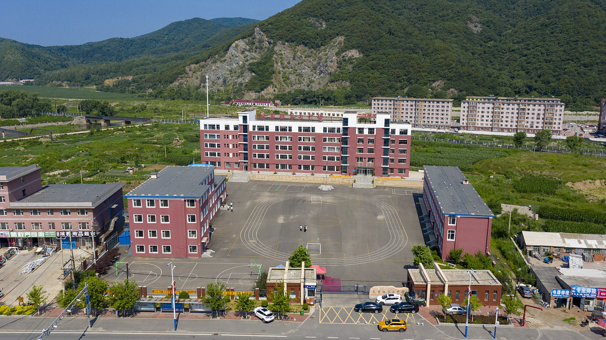 长阳土家族自治县职业教育中心3+2专业有哪些？哪些热门专业？