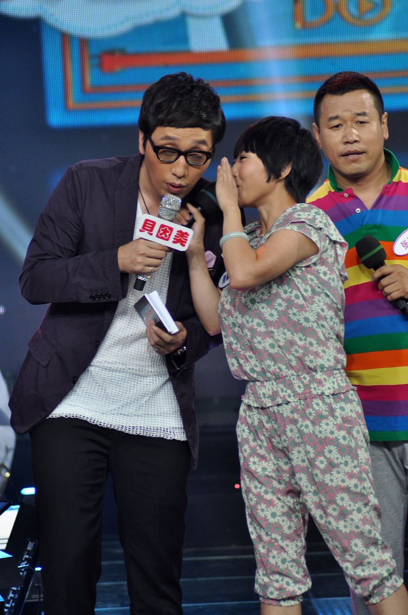 2012年7月21日,杭州,大型综艺节目《我爱记<strong>歌词</strong>》录制.
