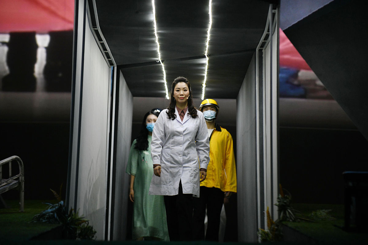 抗疫英雄如何塑造我们的人生观：价值观、团结、感恩与勇气