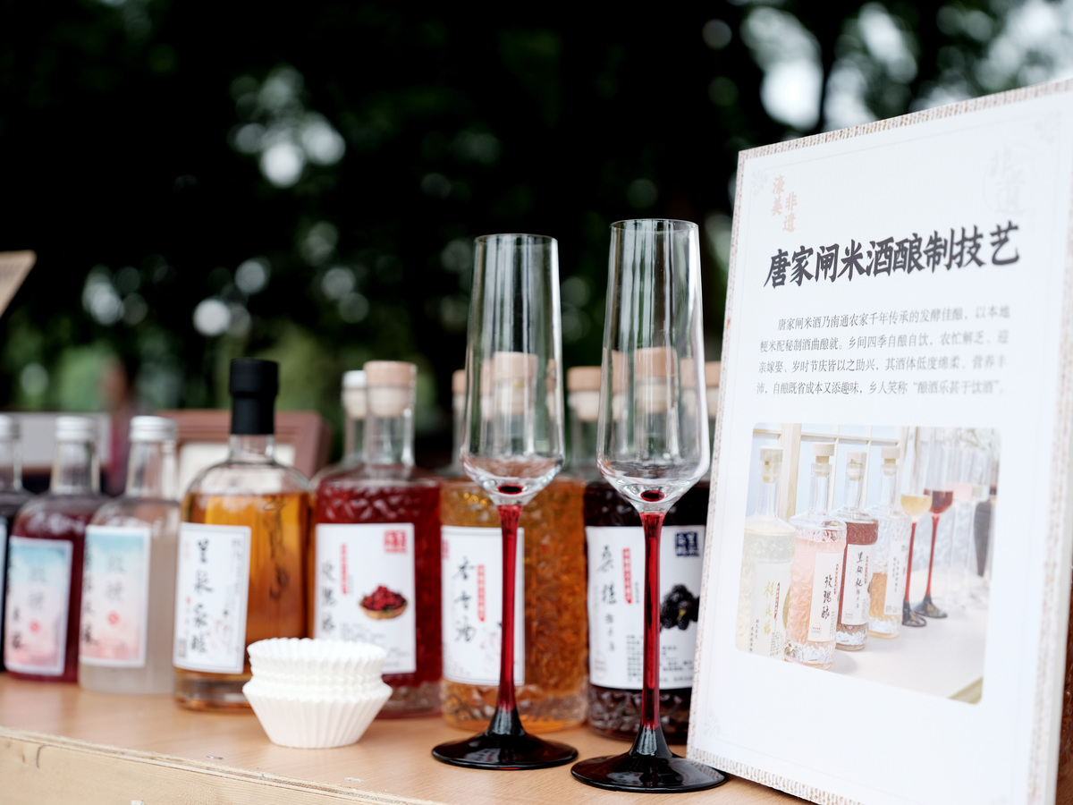 日本清酒销售文案：品味纯正清酒，感受日本文化