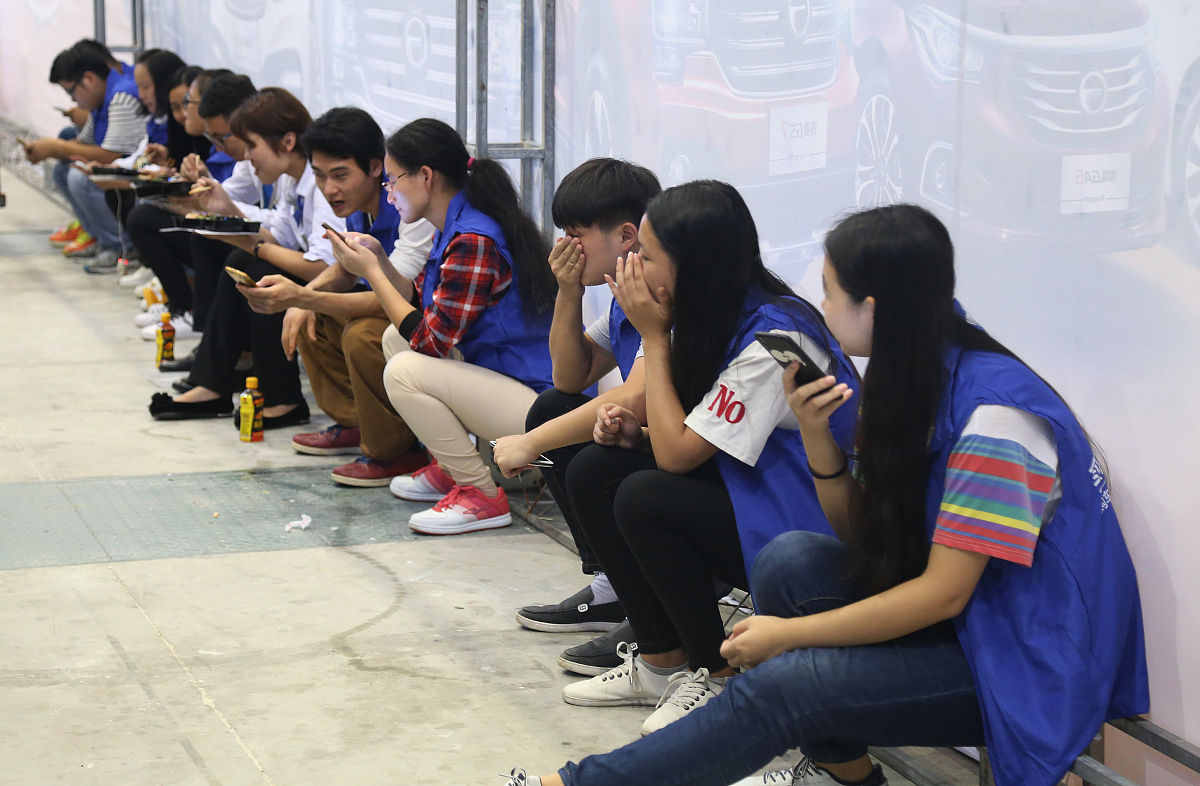 延川县高中生手机依赖现象的社会心理学分析