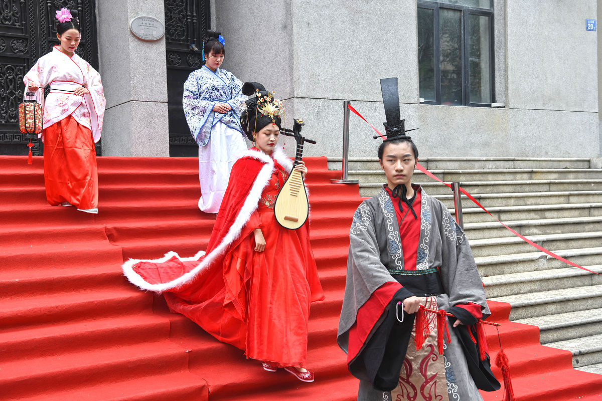 国潮定义：广义与狭义解析