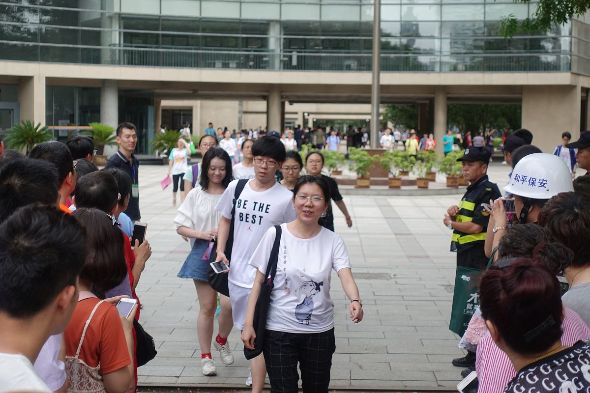 自贡倍乐职业技术学校旅游服务与管理专业怎么样？课程设置及就业前景