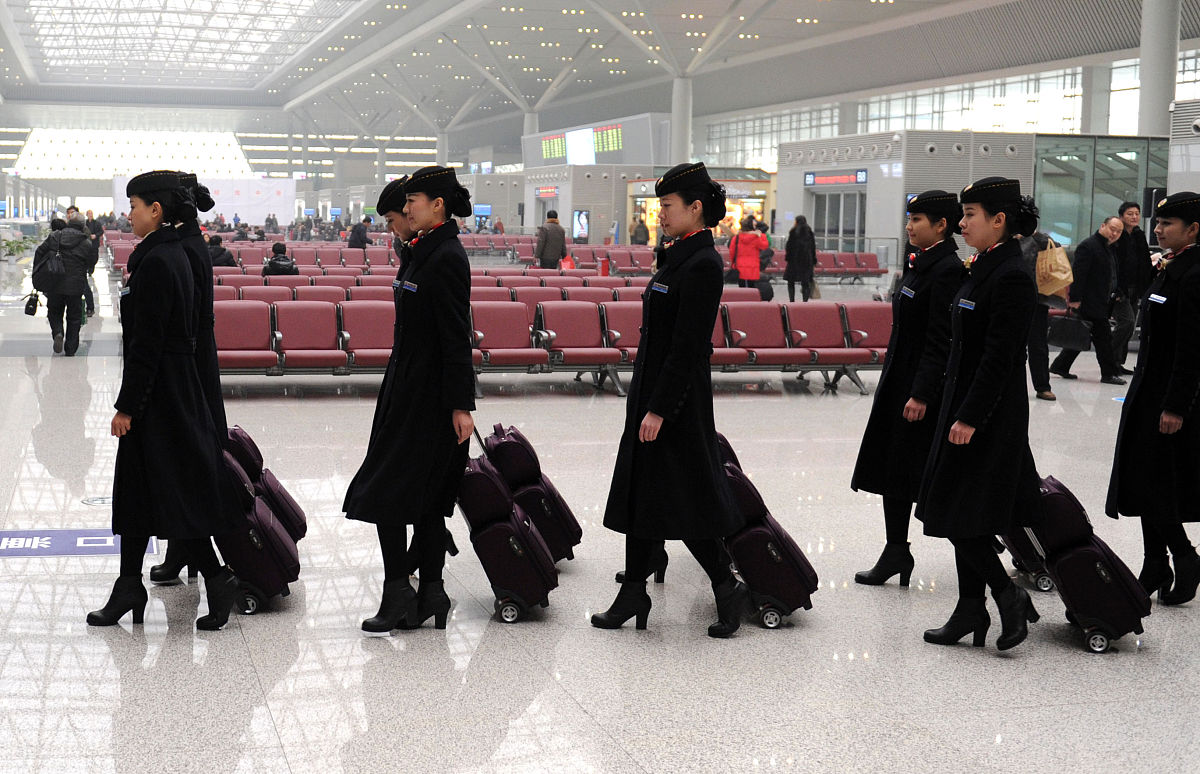 原阳县高铁学校高铁乘务专业招生要求及优势分析