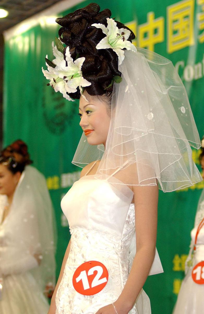 学化妆西安新娘嫁日化妆培训学校是你的不二选择！