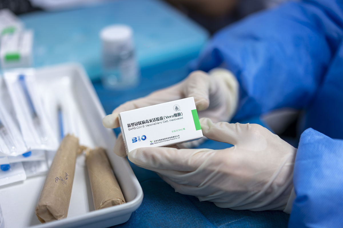 在生物制品学领域下设计一套病毒性细胞疫苗制造工艺流程