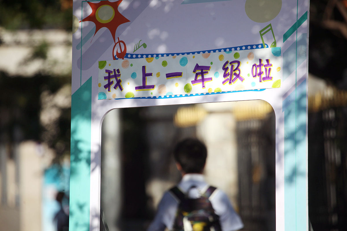 '想多了'怎么安慰？用这些暖心话语化解她的焦虑