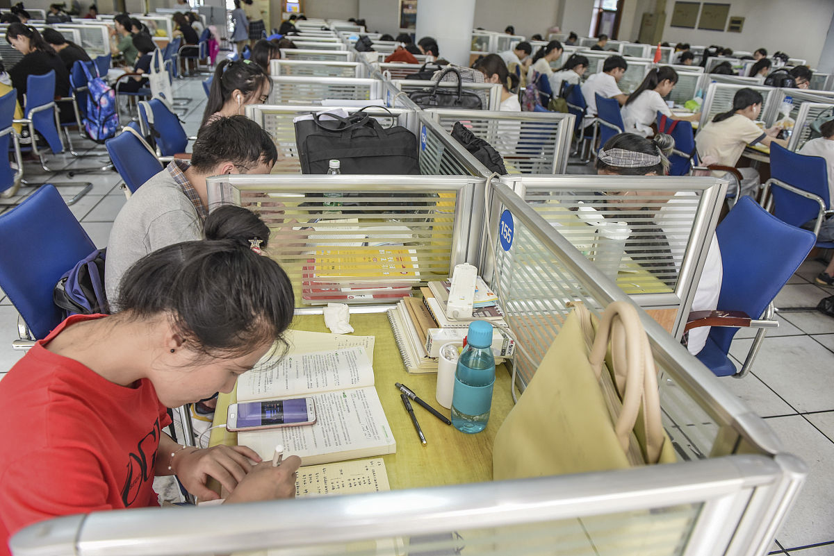 吉林财经学校电子技术应用专业介绍 - 未来电子科技人才培养基地