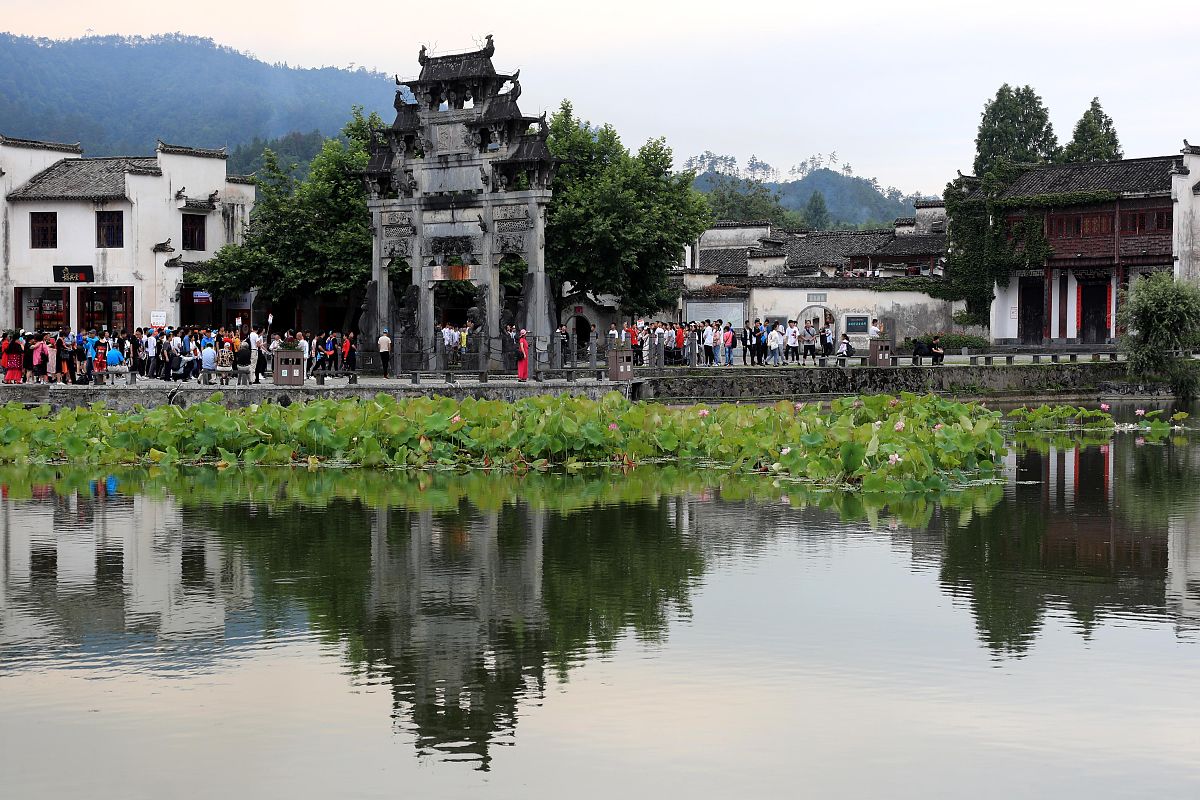 安徽旅游冲刺万亿产业用发散性