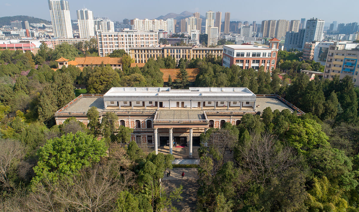 2023年云南卫校就业率排名及就业前景分析