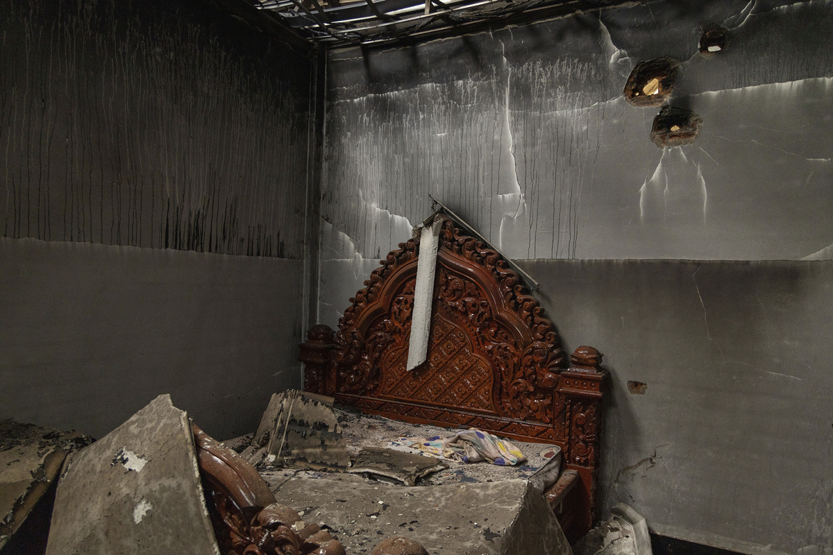 鬼屋公寓：一个惊悚的故事