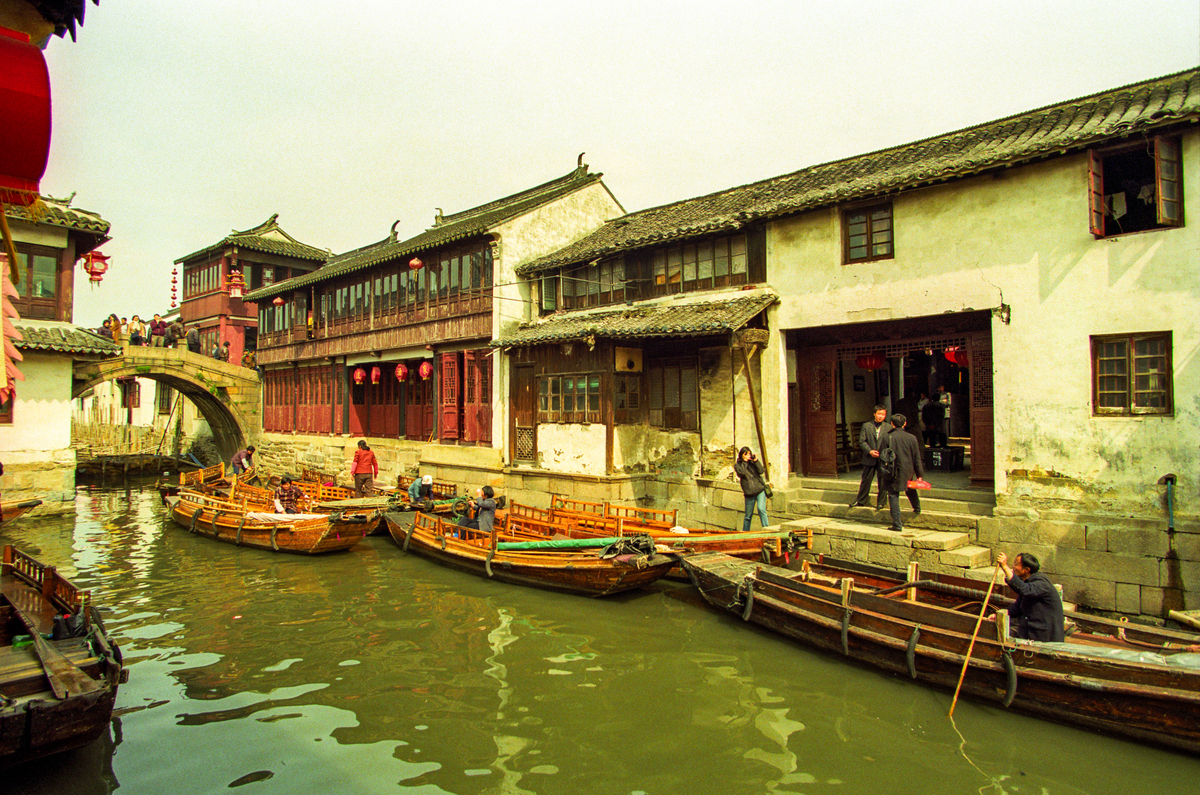 苏州上海旅行，诗意打卡，感受江南韵味和都市繁华