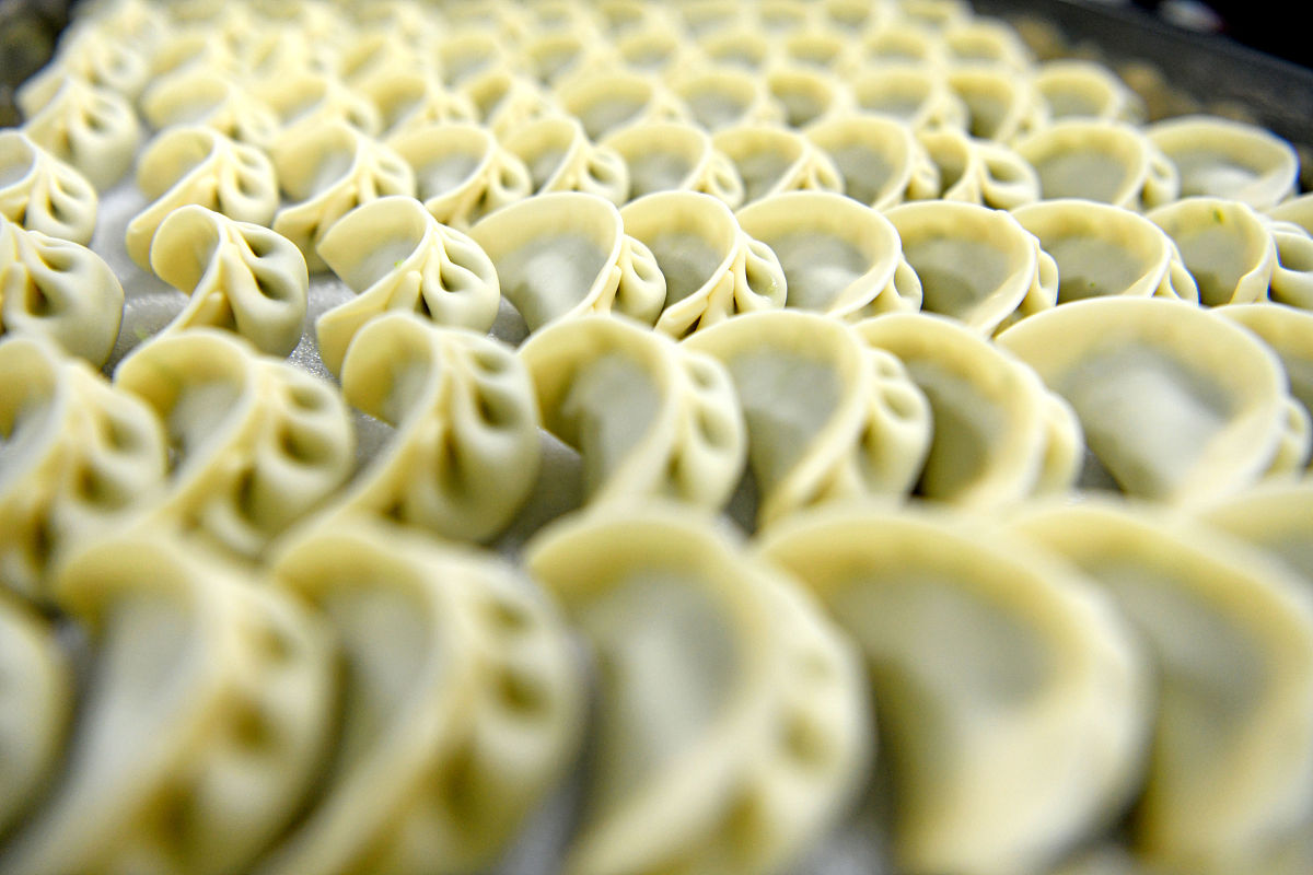 内蒙古商贸职业学院食品加工技术专业怎么样？就业前景、课程设置、师资力量分析