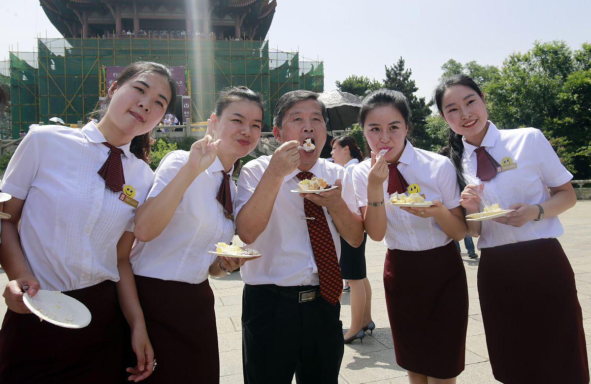 贵州省旅游学校专业详解：旅游管理、导游、酒店管理、旅游英语等