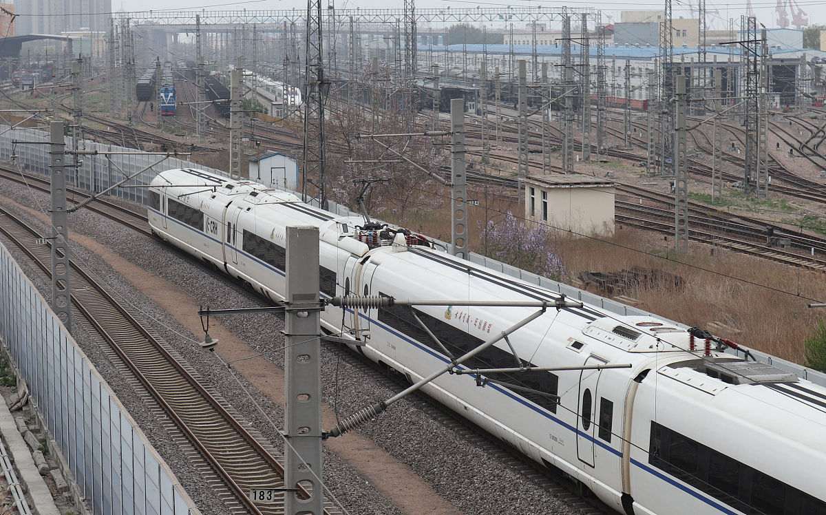 2019年贵阳铁路学校高铁乘务专业招生内容是什么