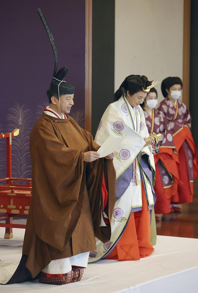 如果要为一个由新的日本天皇直属领导的世俗化神道教进行描述该如何描述