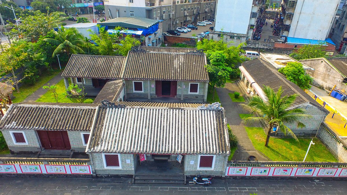 深中龙初学位房：宋代皇家宫殿建筑群