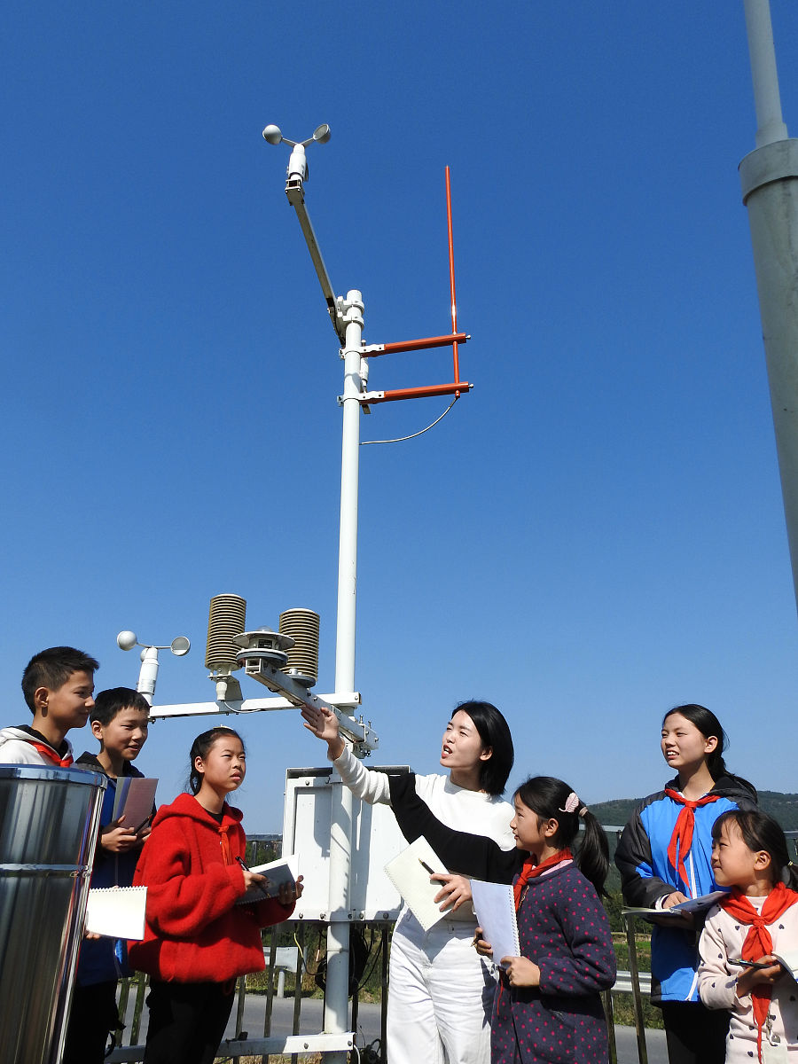 四川仪表工业学校数控技术应用专业优势及发展前景分析