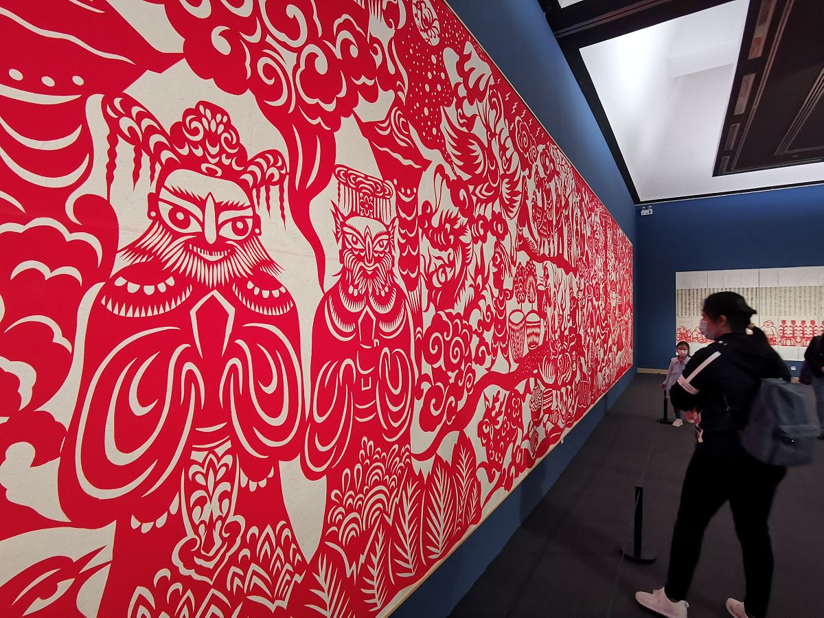 中国民间艺术：历史传承与现代发展