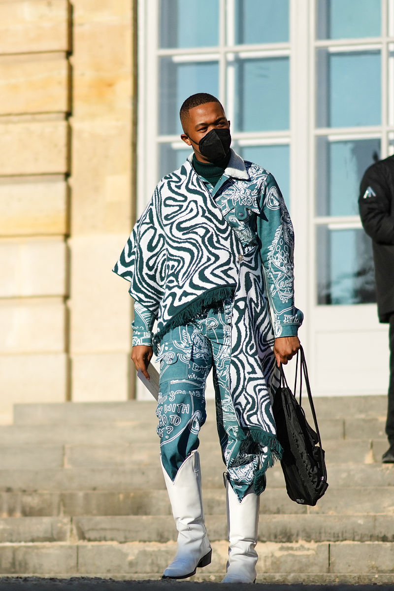 默认情况下Spring Boot生成的全局配置文件是