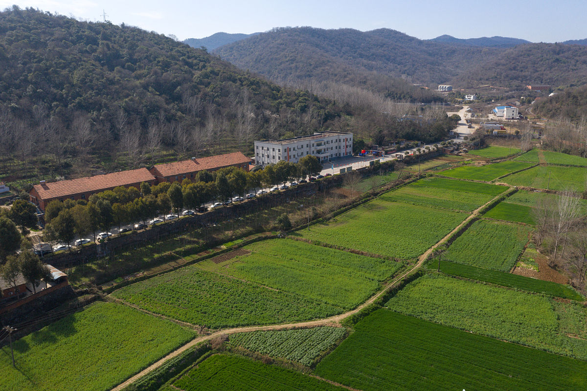 云南第三化工技工学校装潢技术专业2022年招生