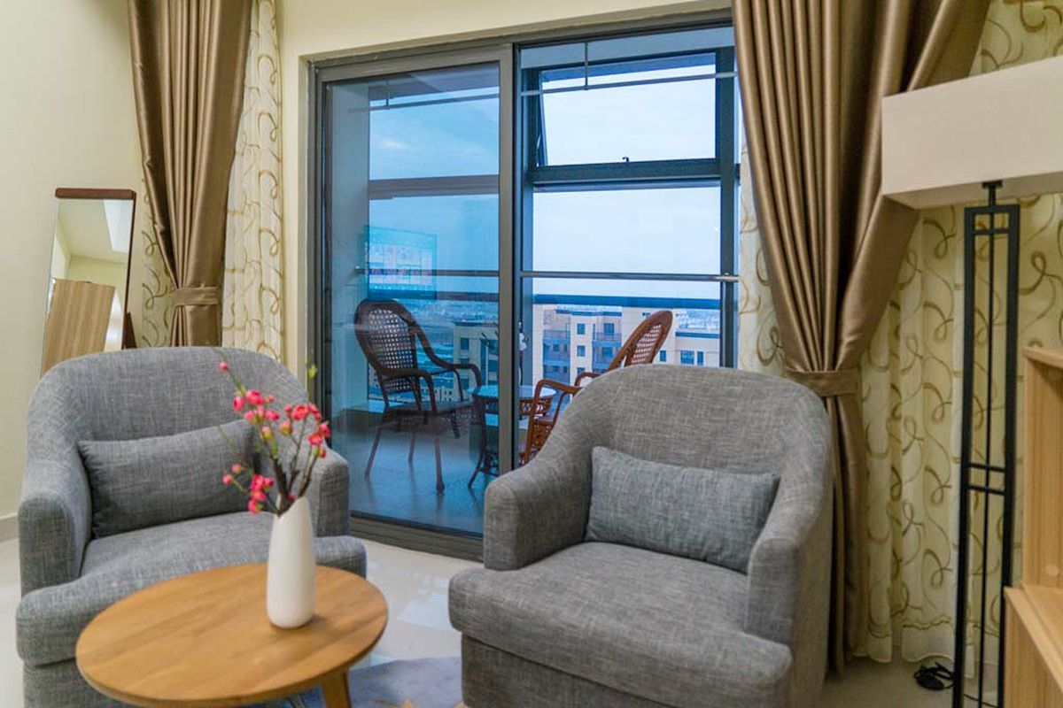 海景房出租 - 60平米精装一室一厅，海边绝佳位置