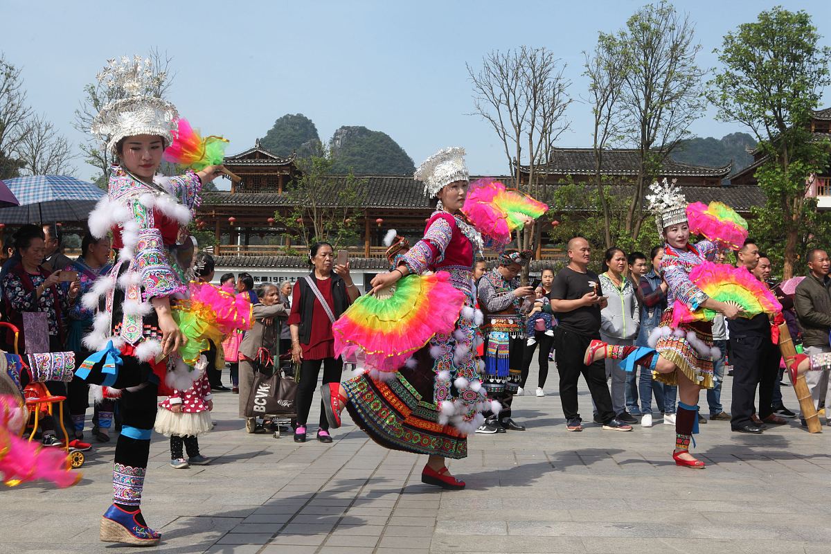 广西民族师范学院思想政治教育专业课程设置深度解析