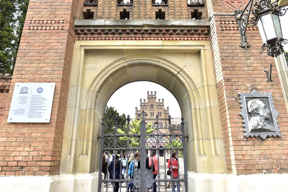 当地时间2017年5月12日,乌克兰切尔诺夫策大学(university of cherniv