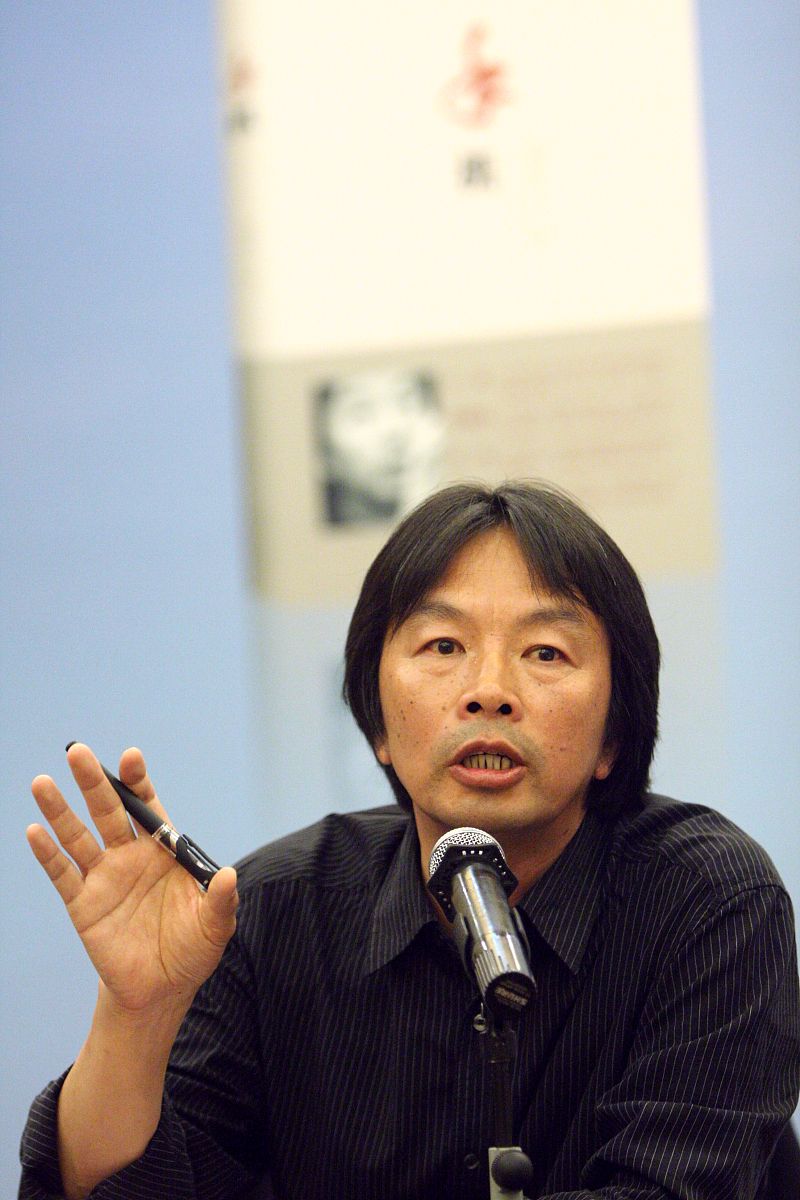 2010年5月12日,北京,《手机》再版上市发布会.刘震云+++_+++手机,再版