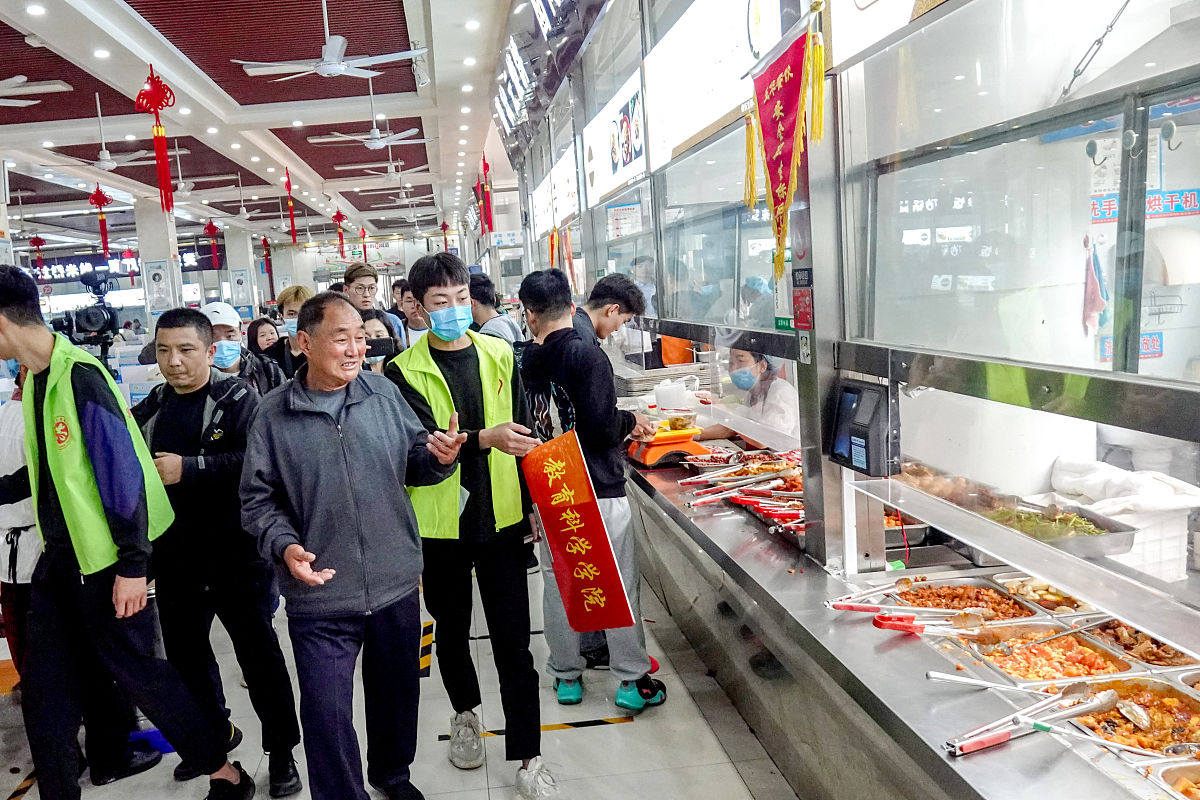 河南农业职业学院宠物养护与疫病防治专业: 就业前景、优势与不足