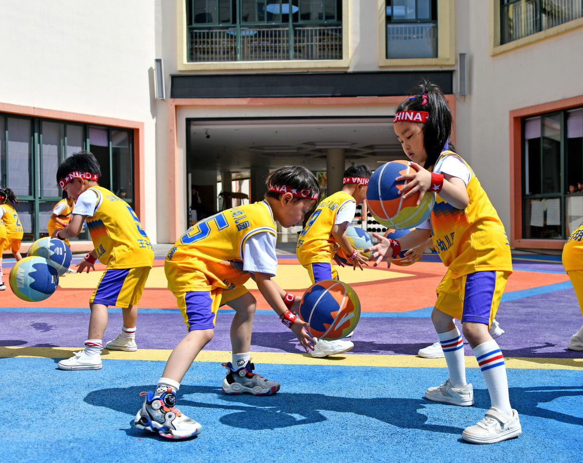 幼儿体育活动的作用: 全面提升孩子身心发展