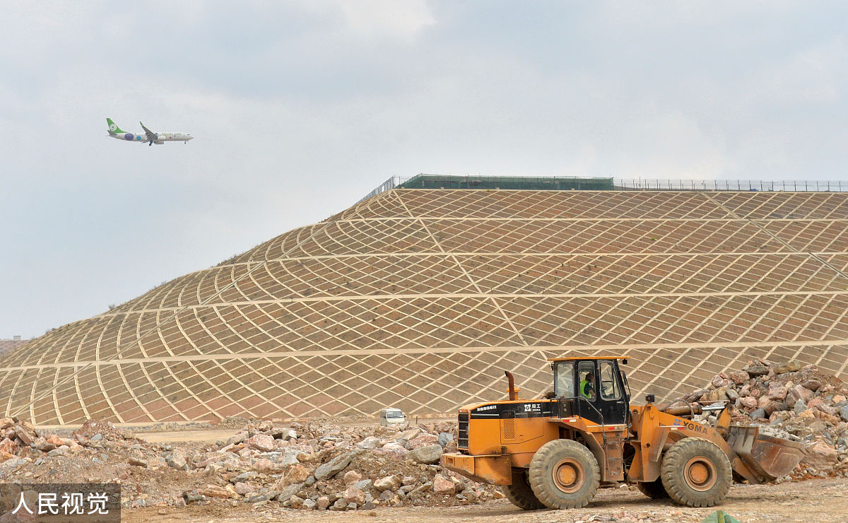 贵阳初中毕业生如何选择飞机维修专业？